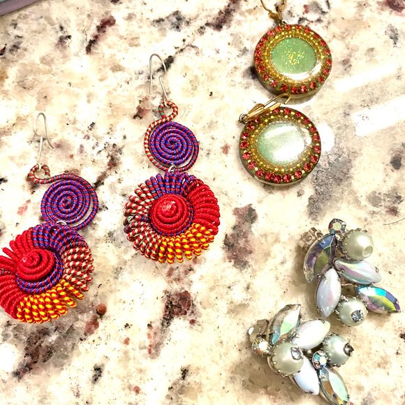 Three pairs of rare vintage and handmade earrings - Picture 2 of 3